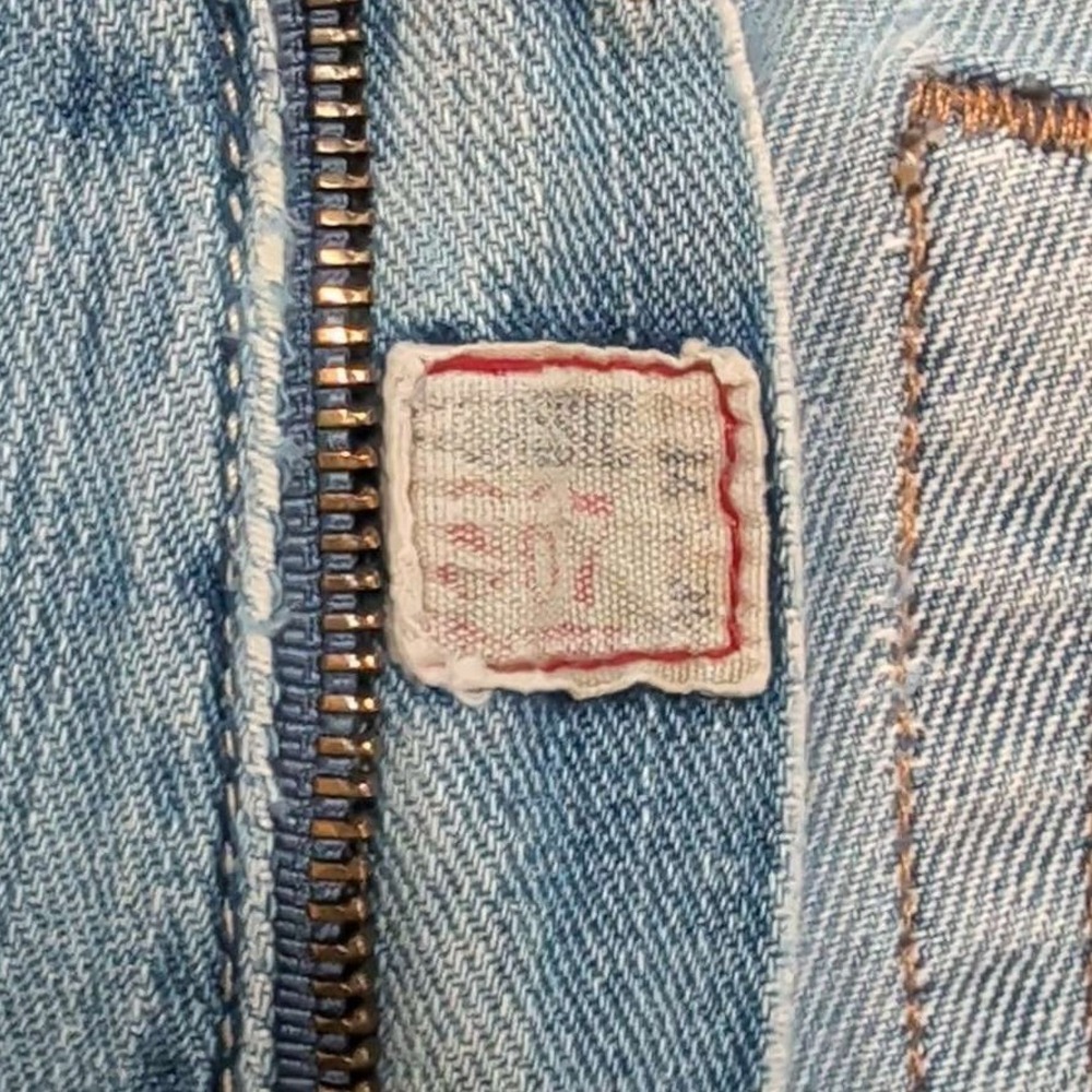Polo Ralph Lauren Jeans Mens 34x32 Light Wash Blue Distressed Straight Leg Denim - Picture 7 of 7